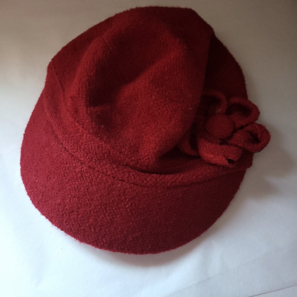 D&Y Elastafit Red Wool Blend Cloche Hat with Flower Detail One Size Fits Most